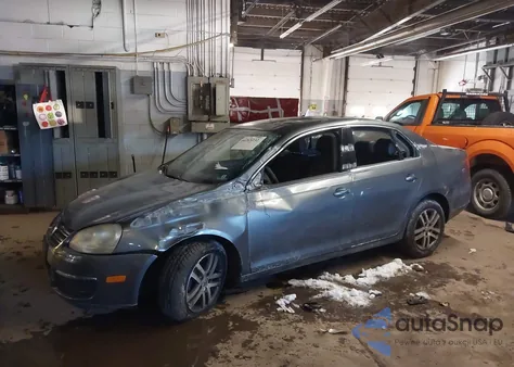 2006 Volkswagen Jetta 2.5 from USA, damaged, VIN 3VWSG71K46M698290